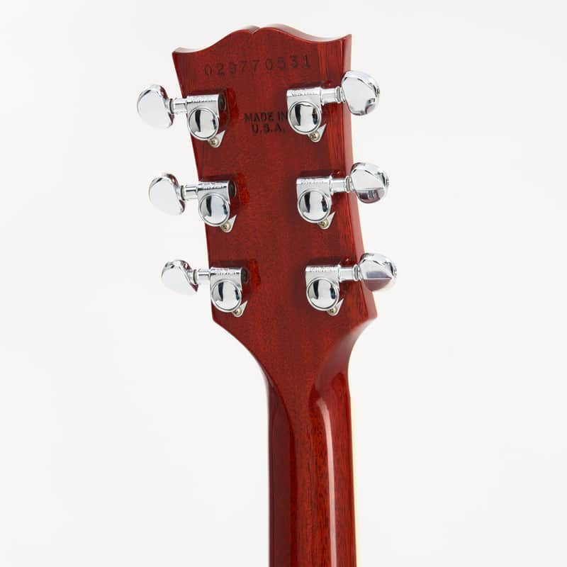 Gibson Guitar Of The Week #42 Les Paul Classic Custom with 3 Pickups Heritage Cherry Sunburst 2007 image 8