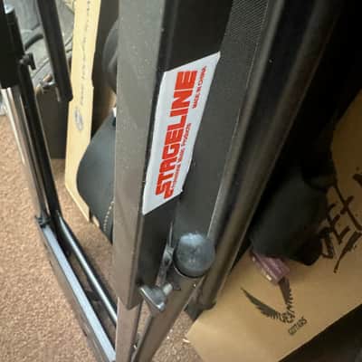 Used Stageline KS11 adjustable keyboard STAND black Local Pickup image 3