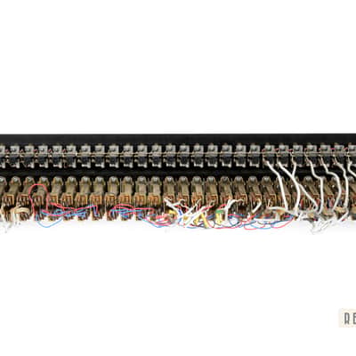 Switchcraft  2x32 Way Patchbay XMT334B + 32 Button Switch panel image 3