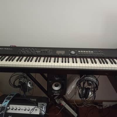 Roland PIANO STAGE RD700NX - Nero image 9