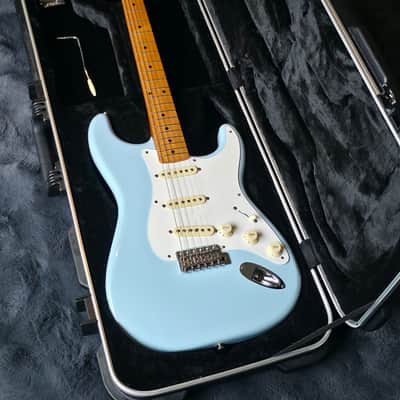 Fender Vintera '50s Stratocaster with Maple Fretboard 2019 - 2023 - Sonic Blue image 11