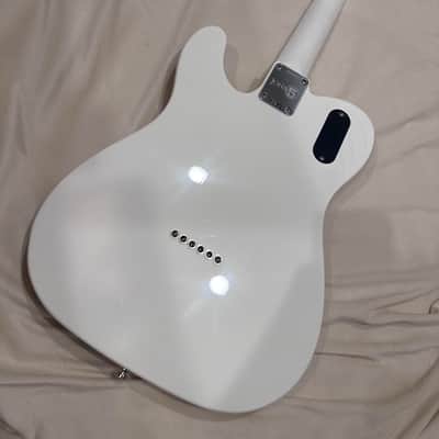 Fender John 5 Signature Ghost Telecaster 2023 - White image 4