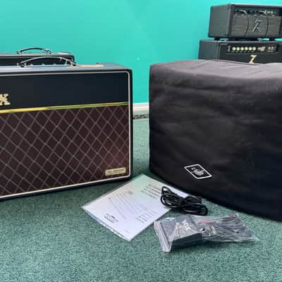 New Vox AC10HWR1 Hand-Wired 10-Watt 1x12" Guitar Combo 2025 - Black image 2