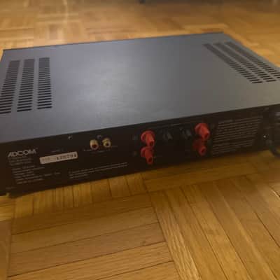 ADCOM GFA535 Stereo Power Amplifier image 2