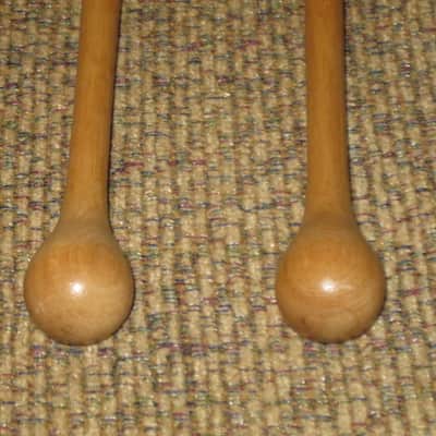 ONE pair new old stock Adams CD9 Cloyd Duff # 9 Hickory Flip Stick (Timpani Flip Stick) CORE: Both cores on one piece turned hickory with bulb shaped wood on one end and small felt ball opposite / TONE COLOR: Extremely bright to general, similar to # 3 image 7