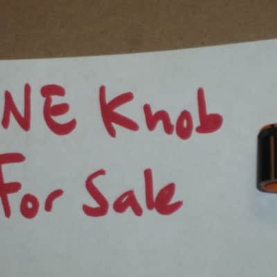 ONE lightly used genuine Boss DF-2 KNOB, fits split shaft shaft (stem) mid 1980s - early 1990s - TOP: orange with black marker // SIDEs: black // hard plastic (NO pedal / NO other items) image 2