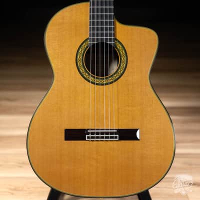 Takamine EH5C / TH5C Hirade Cutaway Nylon String Guitar w/ Case image 2