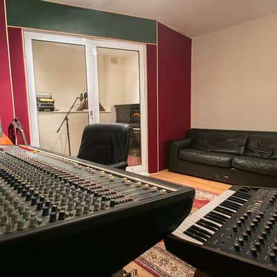 DDA D Series 30ch Analog Mixing Console image 5