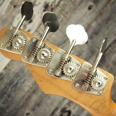 Lay's 51 P. Bass Barncaster Natural image 8