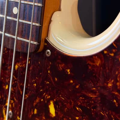 Squier Jazz Bass JV Series – 1984 – Vintage Rare – Upgraded with Lindy Fralin Pickups – W/OHSC image 7