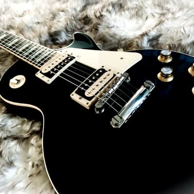 Nythar the Undying - Gibson Les Paul Classic 2019 - Black & Cream Tuxedo image 4