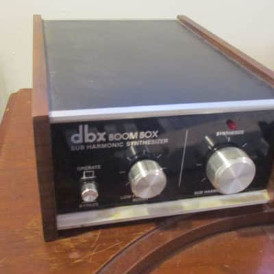 dbx Boombox subharmonic synth image 4