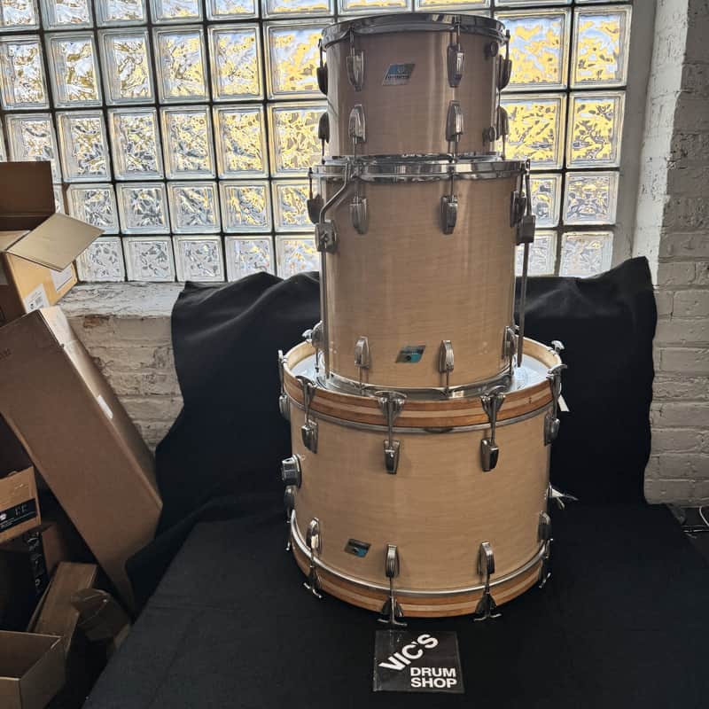 Ludwig 1970s 3 Piece 3 Ply Fab Shell Pack, 9x13, 16x16, 14x22, Gloss Maple Lacquer image 1