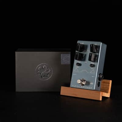 Darkglass Alpha Omicron Bass Preamp/Overdrive image 1