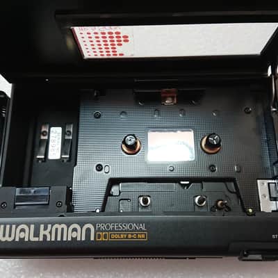 Sony WM-D6C Walkman Professional / Stereo Cassette-Corder - Perfect with the following original accessories: dedicated Sony ECM-909A Stereo Microphone & Electret Microphone Lavaliere - Perfect image 10