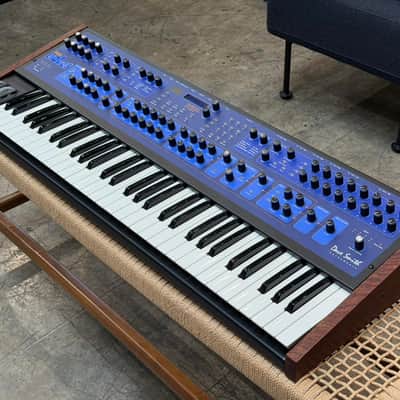 Dave Smith Instruments Poly Evolver 61-Key Synthesizer - Free Shipping