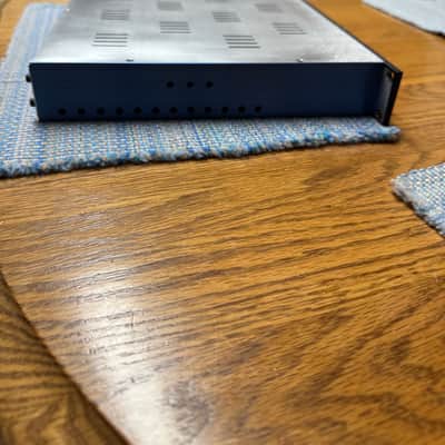 API 3124v 2022 - Black and Blue image 10
