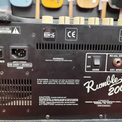 Fender Rumble 200 V3 200-Watt 1x15" Bass Combo 2015 - Present - Black image 7