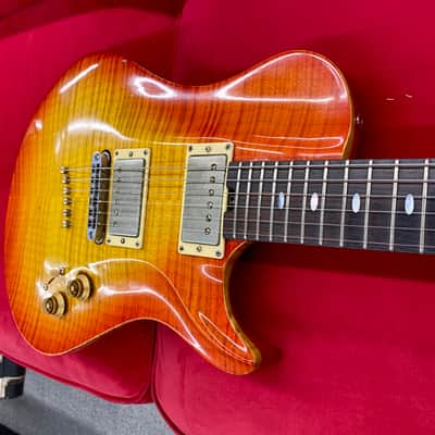 Warrior Isabella Signature Electric Guitar - Cherry Sunburst image 4