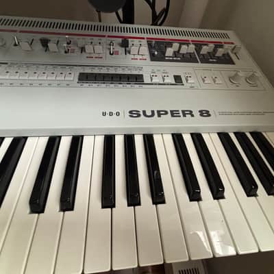 UDO Audio Super 8 Polyphonic Hybrid Keyboard Synthesizer 2025 - Present - White image 4