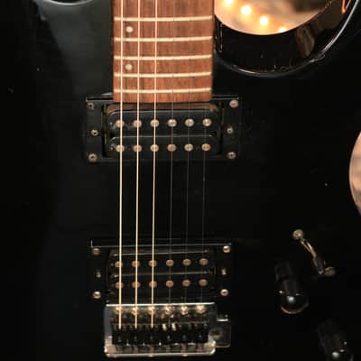 Laguna LE 122  Black HH 2008 Dual humbucker basswood , Rosewood fretboard,  Maple neck image 5
