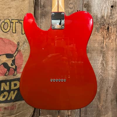 Fender Standard Telecaster 2018 - Candy Apple Red image 6