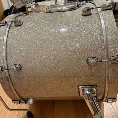 ~WOW!~ TAMA Starclassic Performer 6-Piece 10/12/14/16/22/22 Double Bass Drum Kit Set in Vintage Silver Glitter with RoadRunner Soft Bags (Rm 4) image 8