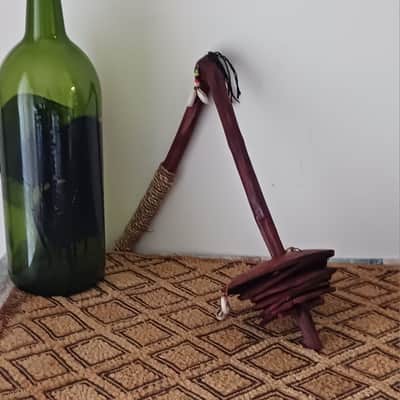West African gourd disc sistrum (wasamba): medium-large image 2