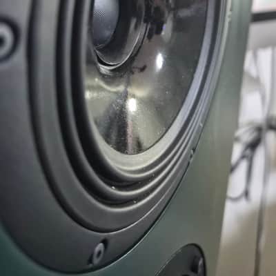 Antelope Audio Atlas i8 Active Studio Monitor - Pair 2023 - Present - Green image 6