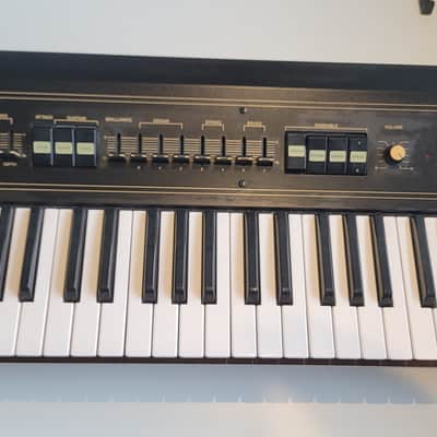 Yamaha SK-10 Symphonic Ensemble Synthesizer 1979 - Black