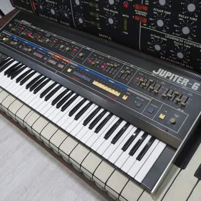 Roland Jupiter 6 with Europa upgrade and flightcase, just serviced! image 9