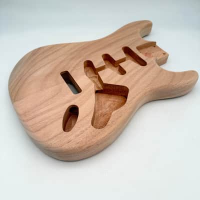 HooDoo Stratocaster Body Mahogany 2-Piece Unfinished Light hsb6353 image 1