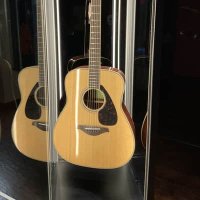 Brand New Yamaha FG830 Dreadnought Acoustic Guitar - Natural image 9