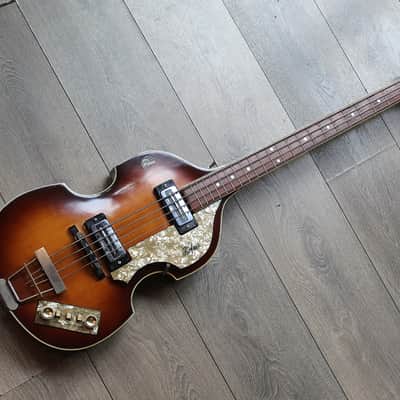 HOFNER Violin Bass 500/1 1988-1991 with HARDCASE image 1