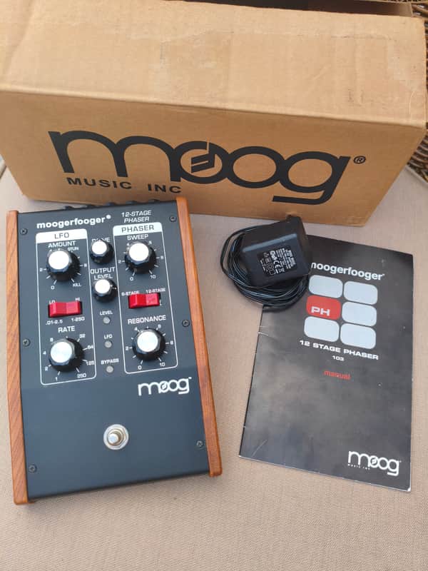 Moog MF-103 Moogerfooger 12-Stage Phaser 1999 - 2018 - Black image 1