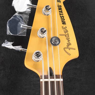 Fender Player II Mustang Bass PJ Rallye Orange Rosewood Fingerboard image 5