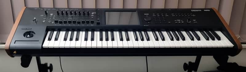 Korg Kronos v2 61 image 1