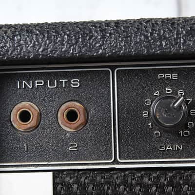 Peavey Vintage TNT 100 Bass Amplifier Electric Bass Guitar Combo Amplifier image 3