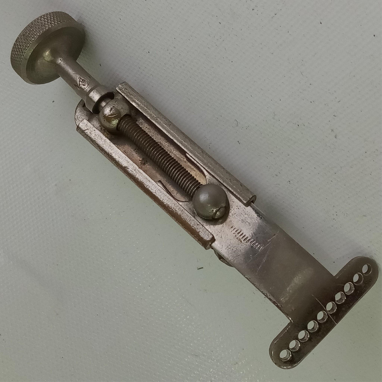 Leedy & Ludwig Snare Drum 2 1/2"Strainer Nickel Marching Parade USA Vintage 30s — main photograph