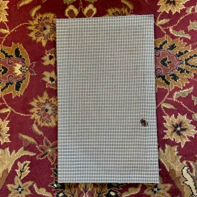 Fender Deluxe Reverb Grille 1970s - Silverface image 1