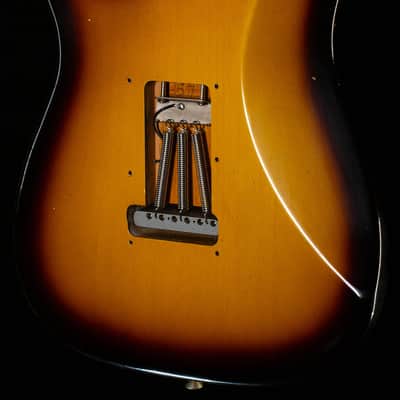 Fender Custom Shop Willcutt True '57 Stratocaster Journeyman Relic 2-Tone Sunburst 65 C (486) image 2