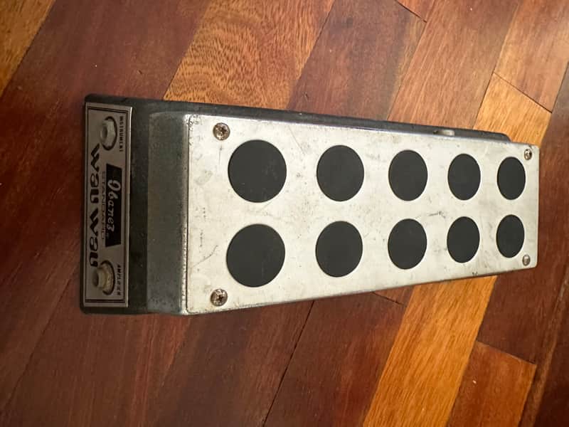 Ibanez Wau Wau 70-80 - metálico image 1