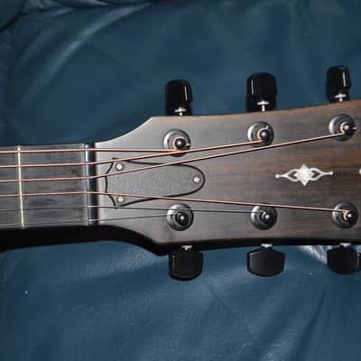 Taylor 324 2018 - Sunburst image 3