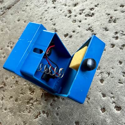 Boss CS-3 - vintage 1980's comp/sustainer pedal image 5