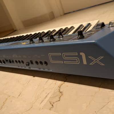 Yamaha CS1x Control Synthesizer 1996 - Blue image 2