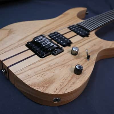 Ibanez RGT220A-NTF Prestige Neck-thru  Natural Flat image 2
