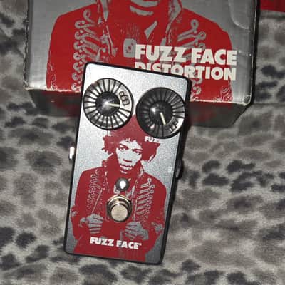 Dunlop JHM5 Jimi Hendrix Signature Fuzz Face 2017 - 2019 - Red image 3