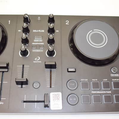 AlphaTheta DDJ-FLX2 2-Deck DJ Controller image 3