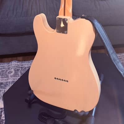 Fender Highway One Telecaster with Maple Fretboard 2006 - 2009 - Honey Blonde Transparent image 5