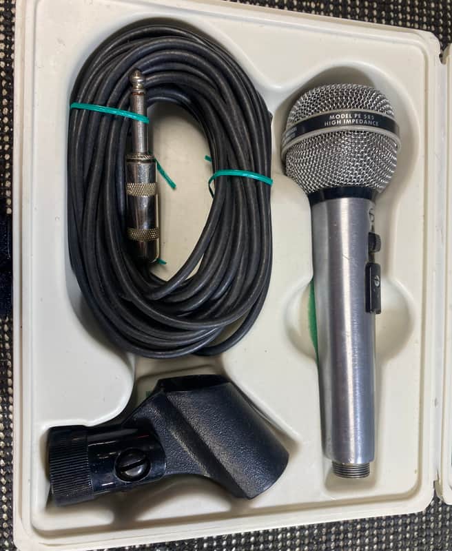 Shure PE 585